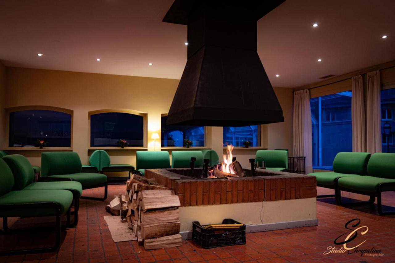 Hotel Causse Comtal Rodez, The Originals Relais Gages-le-Haut المظهر الخارجي الصورة