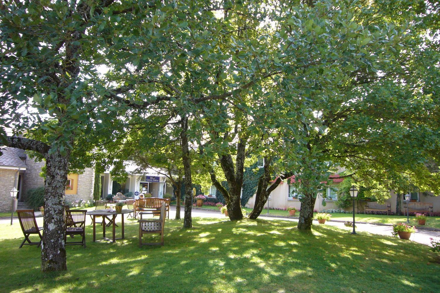 Hotel Causse Comtal Rodez, The Originals Relais Gages-le-Haut المظهر الخارجي الصورة